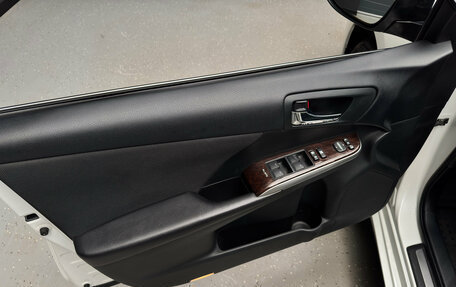 Toyota Camry, 2017 год, 2 800 000 рублей, 15 фотография