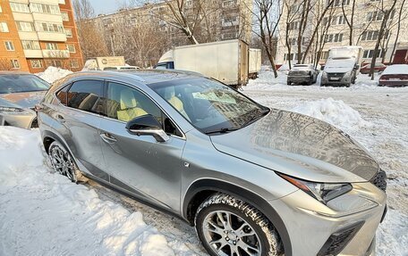 Lexus NX I, 2019 год, 4 200 000 рублей, 2 фотография