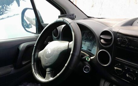 Peugeot Partner II рестайлинг 2, 2010 год, 323 000 рублей, 5 фотография