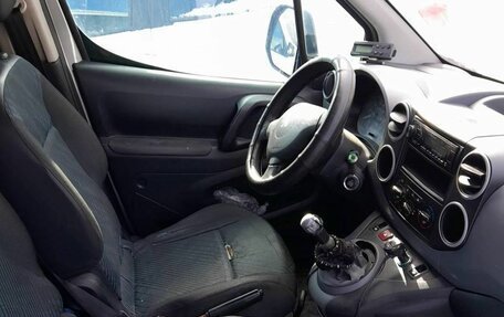 Peugeot Partner II рестайлинг 2, 2010 год, 323 000 рублей, 7 фотография