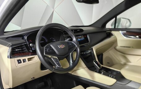 Cadillac XT5 I рестайлинг, 2017 год, 2 550 000 рублей, 19 фотография