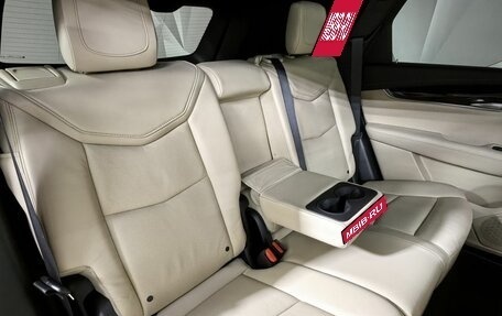 Cadillac XT5 I рестайлинг, 2017 год, 2 550 000 рублей, 17 фотография