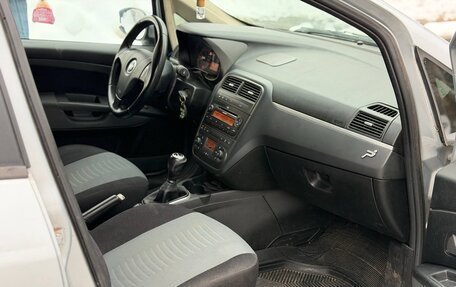 Fiat Punto III Punto Evo рестайлинг, 2007 год, 255 000 рублей, 11 фотография