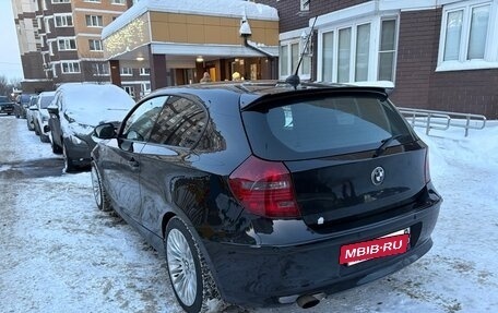 BMW 1 серия, 2011 год, 1 000 000 рублей, 3 фотография