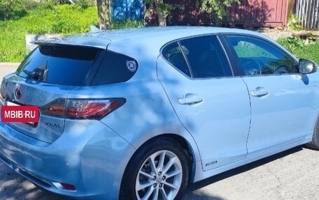 Lexus CT I рестайлинг, 2011 год, 1 350 000 рублей, 3 фотография