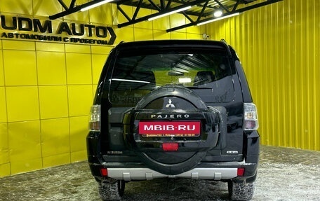 Mitsubishi Pajero IV, 2013 год, 1 799 000 рублей, 6 фотография