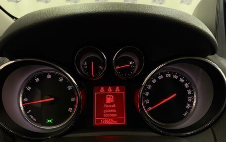 Opel Mokka I, 2013 год, 1 282 000 рублей, 12 фотография