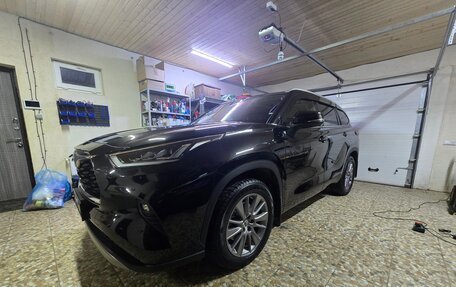 Toyota Highlander, 2025 год, 5 750 000 рублей, 3 фотография