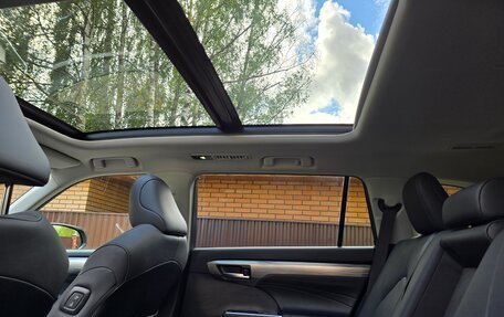 Toyota Highlander, 2025 год, 5 750 000 рублей, 14 фотография