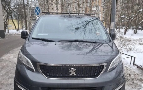 Peugeot Traveller I, 2020 год, 2 230 000 рублей, 1 фотография