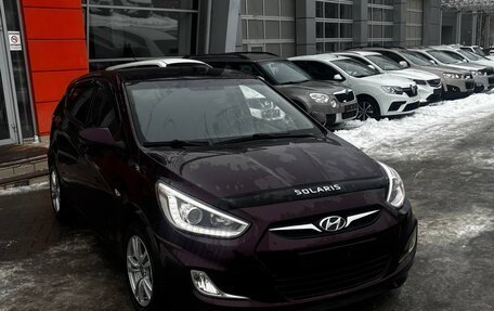 Hyundai Solaris II рестайлинг, 2013 год, 823 000 рублей, 2 фотография