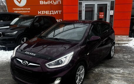 Hyundai Solaris II рестайлинг, 2013 год, 823 000 рублей, 8 фотография