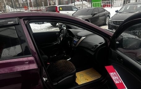 Hyundai Solaris II рестайлинг, 2013 год, 823 000 рублей, 13 фотография