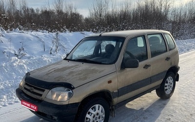 Chevrolet Niva I рестайлинг, 2004 год, 220 000 рублей, 1 фотография