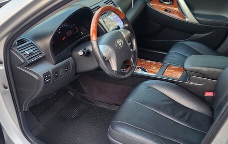 Toyota Camry, 2011 год, 1 550 000 рублей, 7 фотография