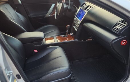 Toyota Camry, 2011 год, 1 550 000 рублей, 12 фотография