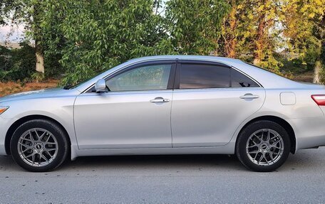 Toyota Camry, 2011 год, 1 550 000 рублей, 26 фотография