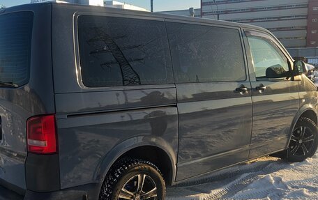 Volkswagen Caravelle T5, 2011 год, 1 400 000 рублей, 6 фотография