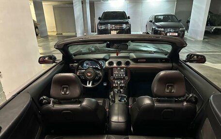 Ford Mustang VI рестайлинг, 2018 год, 3 350 000 рублей, 15 фотография