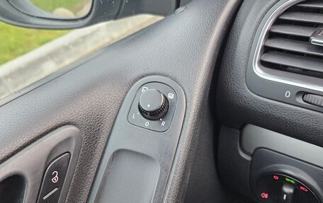 Volkswagen Golf VI, 2008 год, 590 000 рублей, 19 фотография