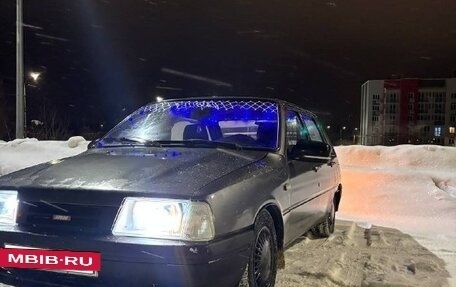 ИЖ 2126 «Ода», 2004 год, 140 000 рублей, 3 фотография