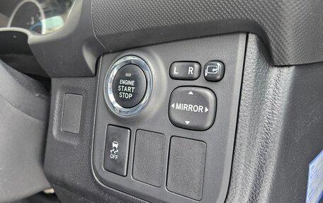 Toyota Wish II, 2009 год, 1 200 000 рублей, 21 фотография