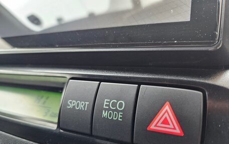 Toyota Wish II, 2009 год, 1 200 000 рублей, 37 фотография