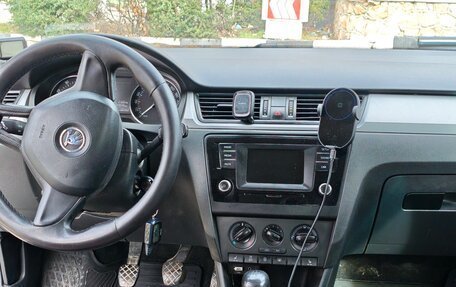 Skoda Rapid I, 2015 год, 845 000 рублей, 8 фотография