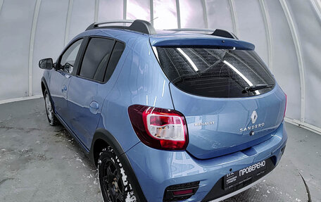 Renault Sandero II рестайлинг, 2015 год, 880 000 рублей, 8 фотография