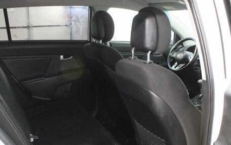 KIA Sportage III, 2011 год, 950 000 рублей, 19 фотография