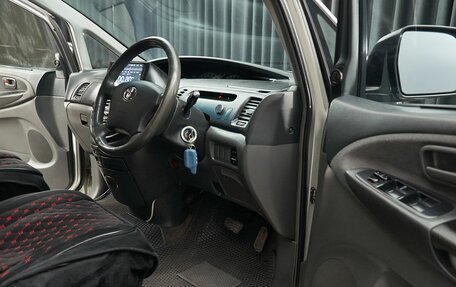 Toyota Estima III рестайлинг -2, 2003 год, 1 050 000 рублей, 11 фотография