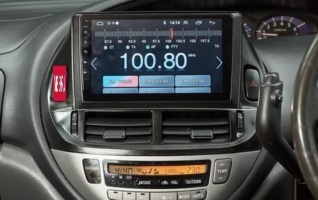 Toyota Estima III рестайлинг -2, 2003 год, 1 050 000 рублей, 10 фотография