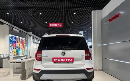 Skoda Yeti I рестайлинг, 2015 год, 1 070 000 рублей, 3 фотография