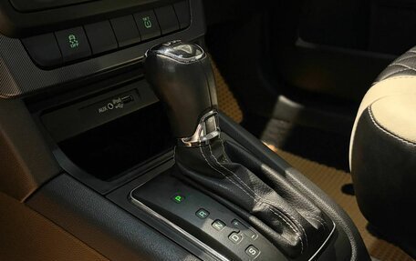 Skoda Yeti I рестайлинг, 2015 год, 1 070 000 рублей, 12 фотография