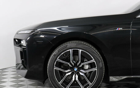 BMW 7 серия, 2025 год, 18 375 000 рублей, 15 фотография