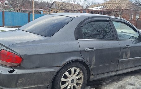 Hyundai Sonata IV рестайлинг, 2005 год, 410 000 рублей, 3 фотография