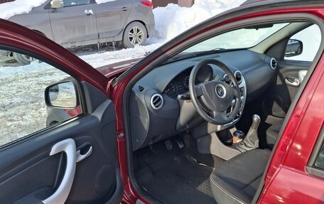 Renault Sandero I, 2013 год, 680 000 рублей, 7 фотография