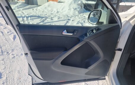 Volkswagen Tiguan I, 2013 год, 930 000 рублей, 10 фотография