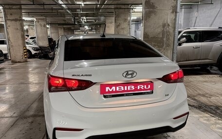 Hyundai Solaris II рестайлинг, 2017 год, 1 500 000 рублей, 4 фотография