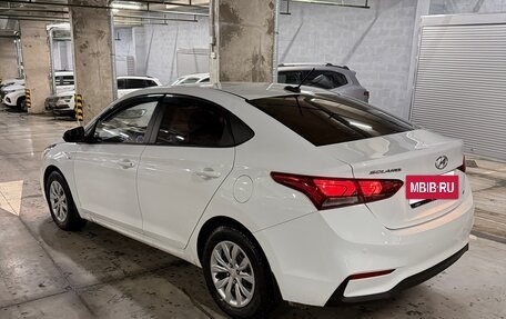 Hyundai Solaris II рестайлинг, 2017 год, 1 500 000 рублей, 5 фотография