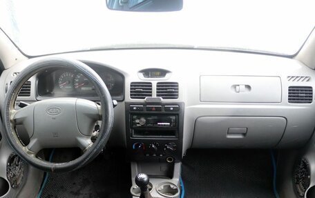 KIA Rio II, 2003 год, 185 000 рублей, 15 фотография