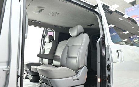 Hyundai Grand Starex Grand Starex I рестайлинг 2, 2014 год, 1 545 000 рублей, 9 фотография