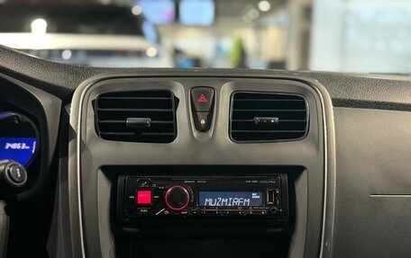 Renault Sandero II рестайлинг, 2017 год, 1 200 000 рублей, 20 фотография