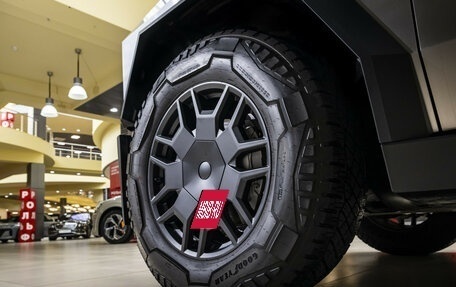 Tesla Cybertruck, 2024 год, 22 500 000 рублей, 10 фотография