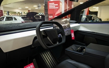 Tesla Cybertruck, 2024 год, 22 500 000 рублей, 14 фотография