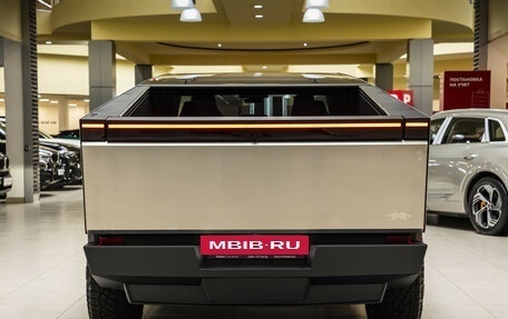 Tesla Cybertruck, 2024 год, 22 500 000 рублей, 8 фотография