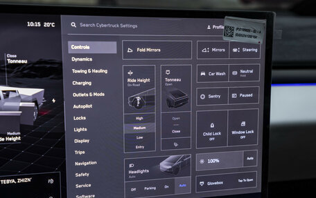 Tesla Cybertruck, 2024 год, 22 500 000 рублей, 23 фотография