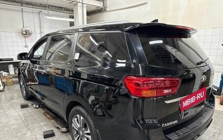 KIA Carnival III, 2020 год, 3 780 000 рублей, 4 фотография