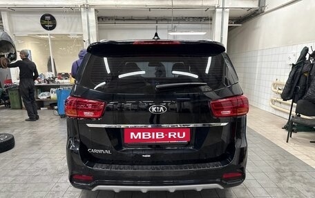KIA Carnival III, 2020 год, 3 780 000 рублей, 6 фотография