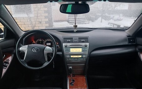 Toyota Camry, 2008 год, 1 410 000 рублей, 11 фотография